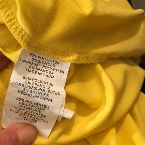 🎁Isaac Mizrahi yellow dress, sleeveless, V-shaped - Picture 6 of 6